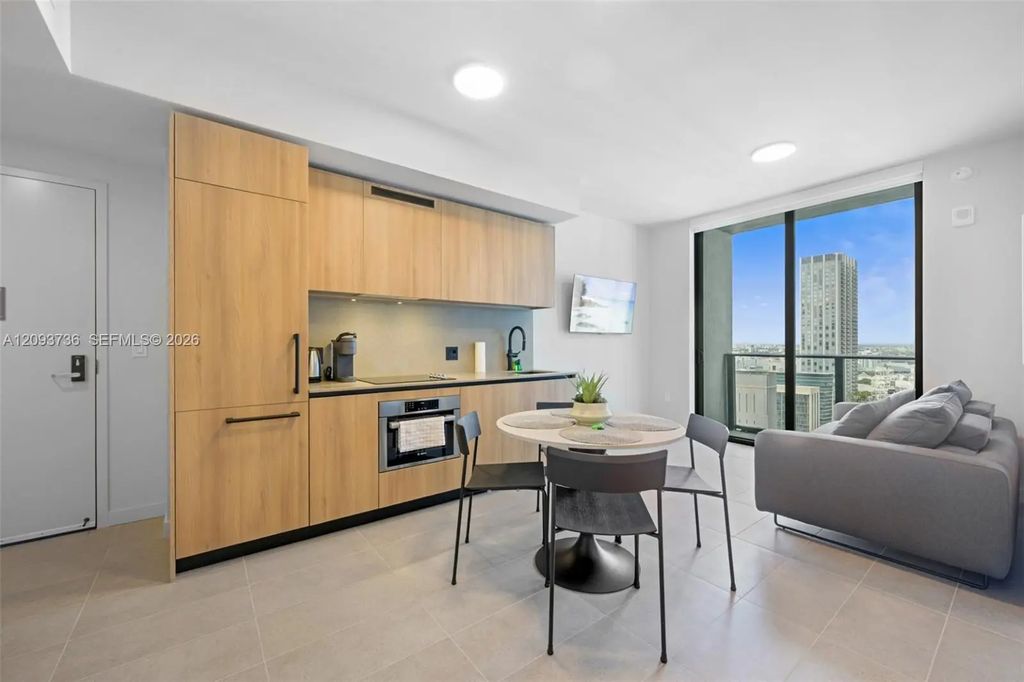 121 Ne 5th Street #3006, Miami