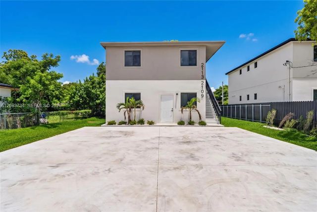 2109 Nw 65 Street, 