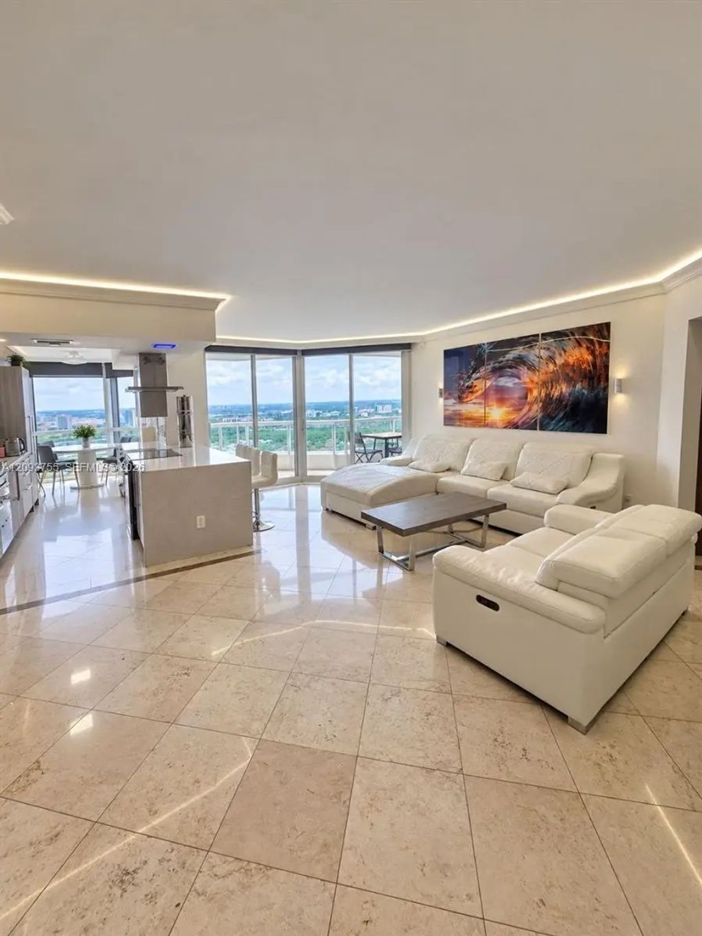 21205 Yacht Club Drive #3105, Aventura