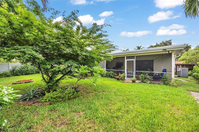5 of 34 - 1317 Funston Street, Hollywood, FL