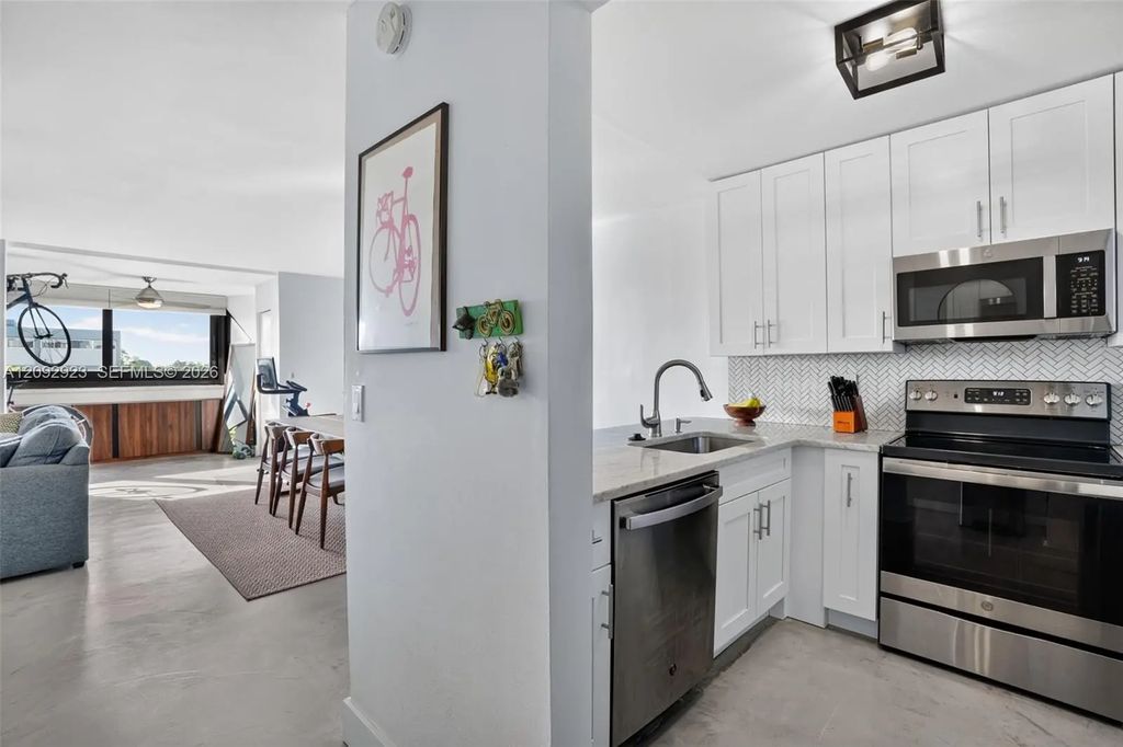 2950 Sw 3rd Avenue #6f, Miami
