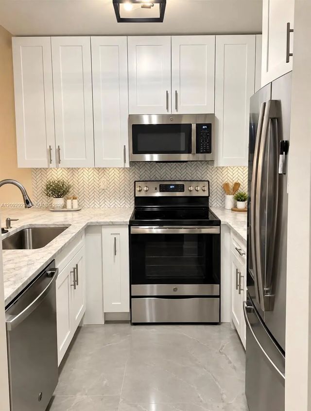 3 of 9 - 2950 Sw 3rd Avenue #6f, Miami, FL