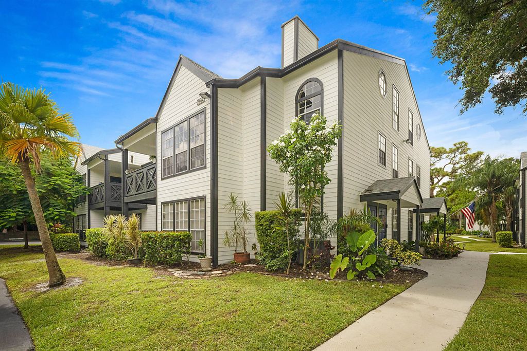5032 Heatherhill Lane #6, Boca Raton