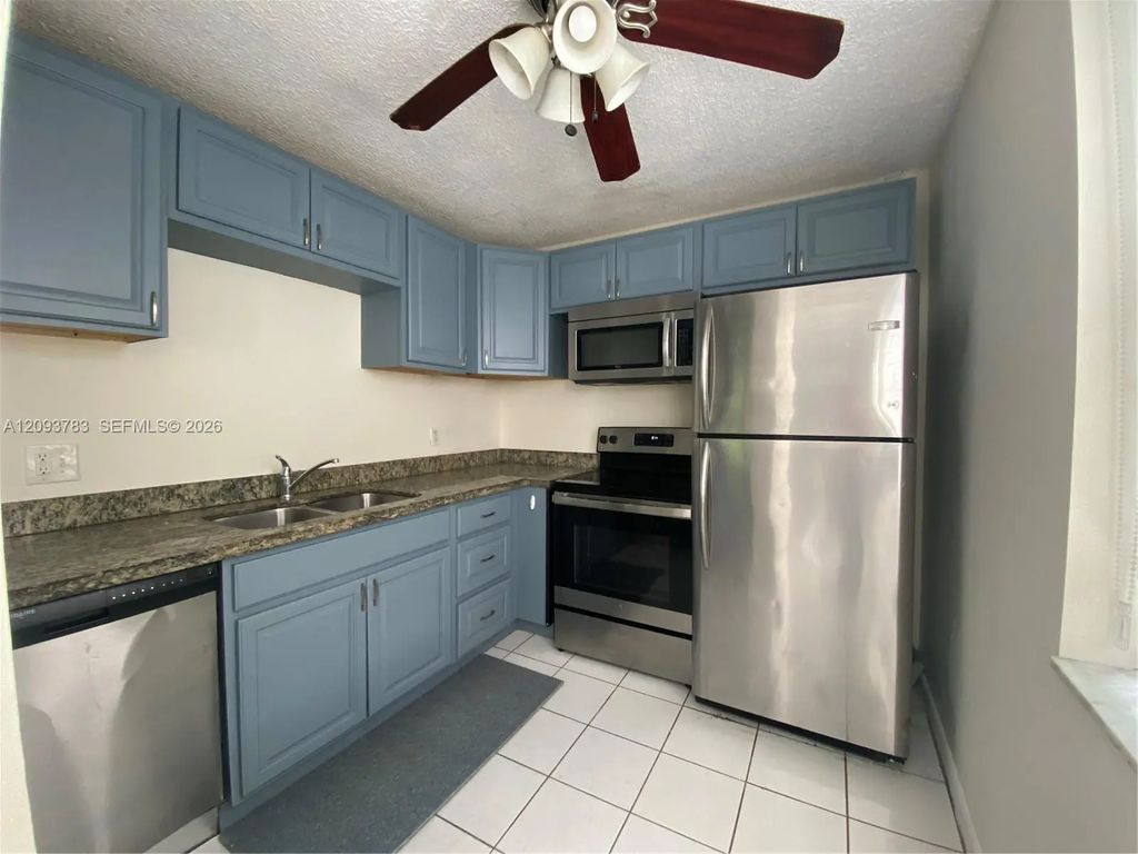 9430 Live Oak Place #205, Davie