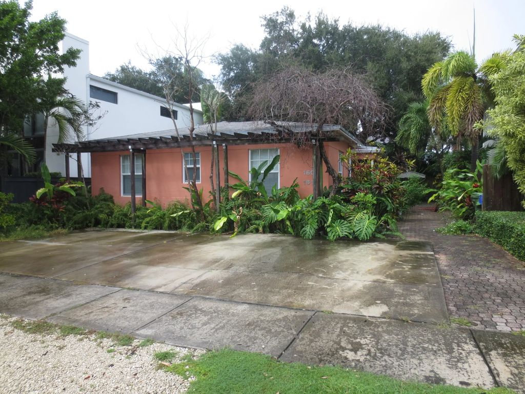 1609 Ne 4th Court, Fort Lauderdale