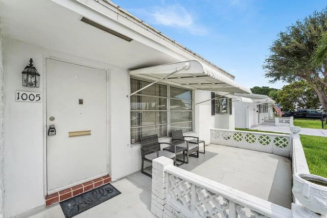 4 of 36 - 1005 Siesta Avenue, Boynton Beach, FL