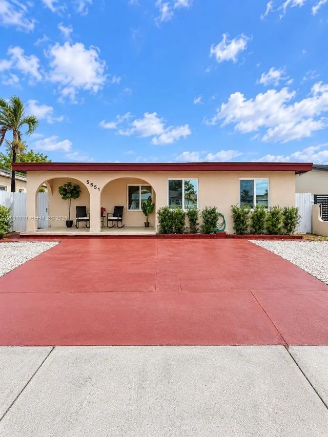 5551 E 4th Avenue, Hialeah