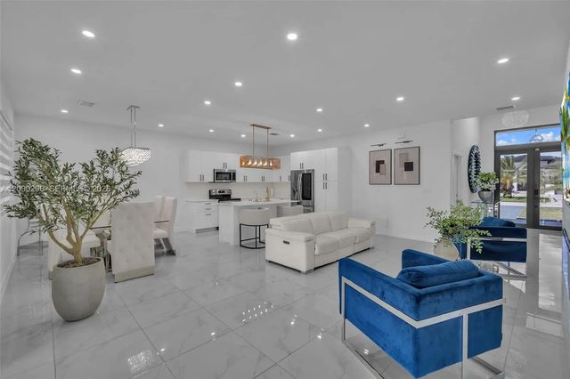 3 of 50 - 13334 Sw 227 Street, Miami, FL