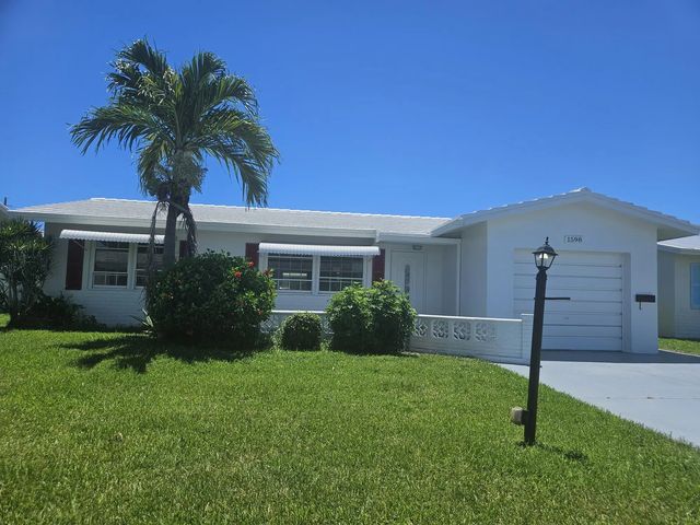 1598 Sw 13th Terrace, Boynton Beach