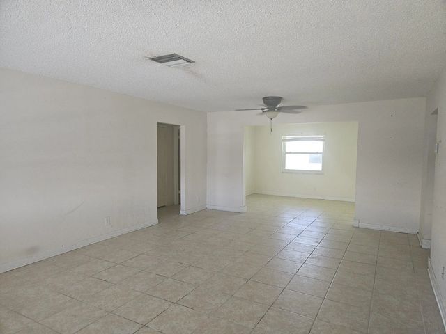 2 of 13 - 1598 Sw 13th Terrace, Boynton Beach, FL