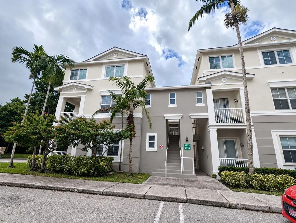 1114 Shoma Drive, Royal Palm Beach