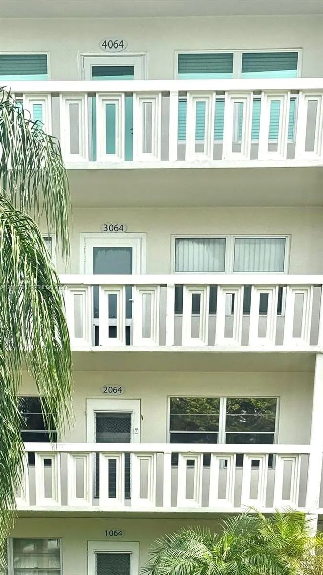 4 of 14 - 2064 Ventnor P #2064, Deerfield Beach, FL