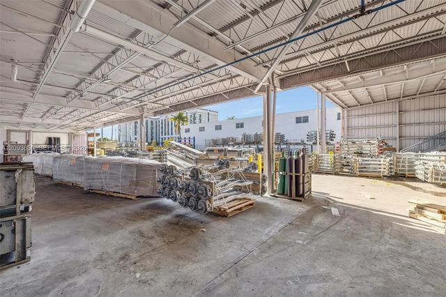 5 of 22 - 14705 Nw 25th Court, Opa-Locka, FL