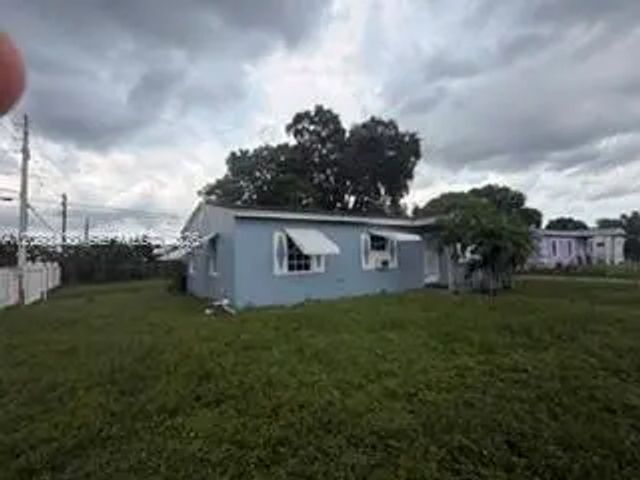 4 of 24 - 16000 Nw 17th Court, Miami Gardens, FL