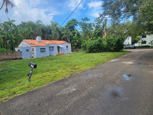 2 of 3 - 1107 Ne 117th Street, Biscayne Park, FL