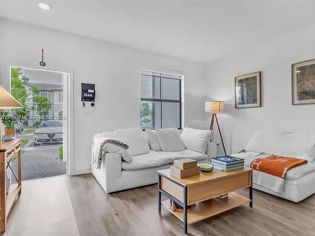 3 of 33 - 12982 Sw 232nd Lane, Miami, FL