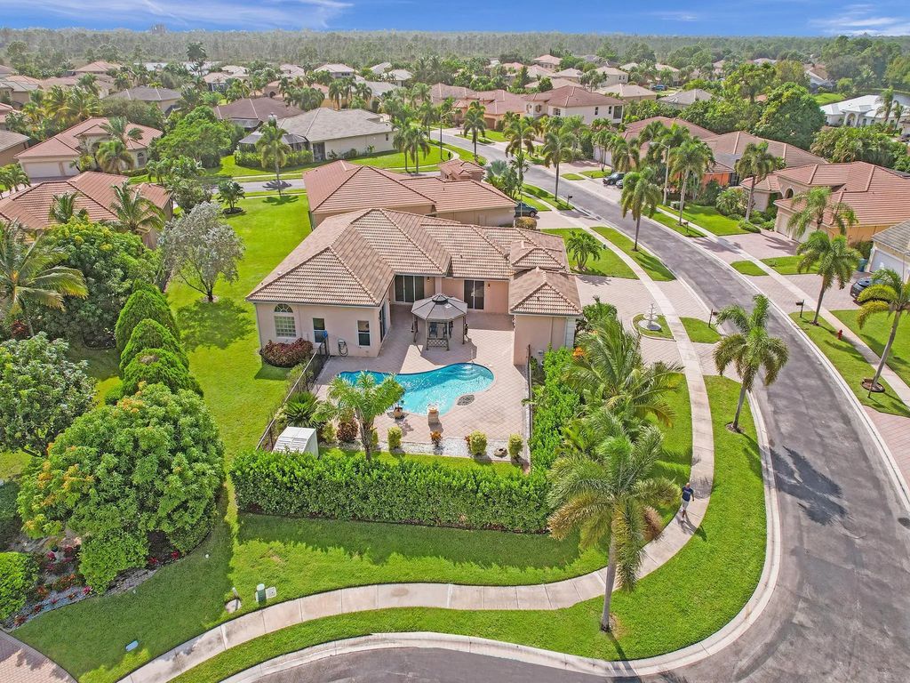 2933 E Fontana Court, Royal Palm Beach