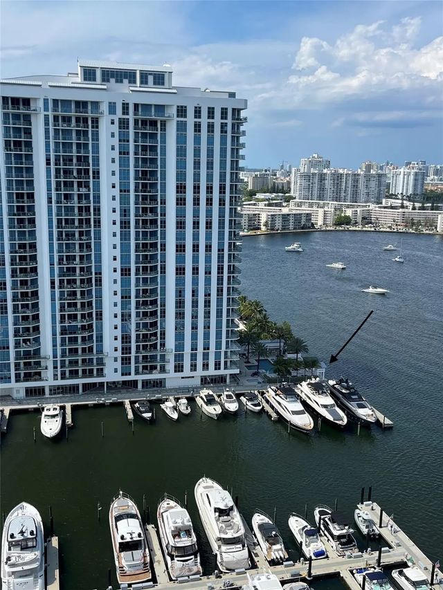 3 of 5 - 17211 Biscayne Blvd Bs#111, North Miami Beach, FL