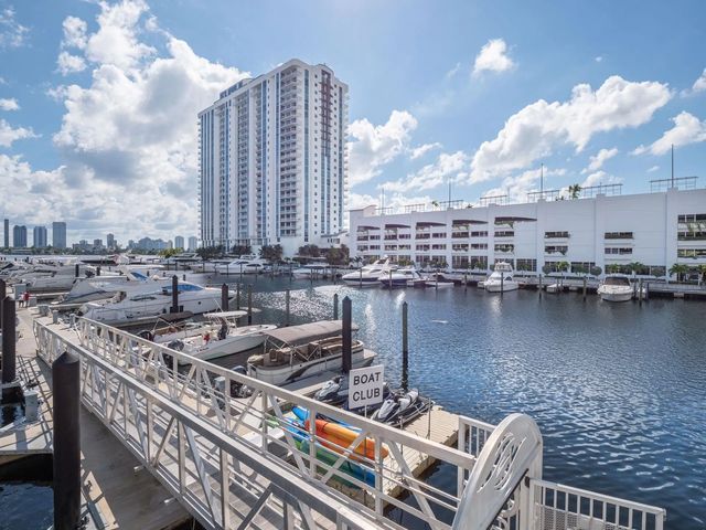 5 of 5 - 17211 Biscayne Blvd Bs#111, North Miami Beach, FL