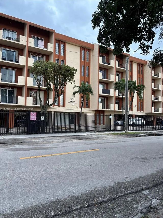 3 of 19 - 1075 W 68th Street #311, Hialeah, FL