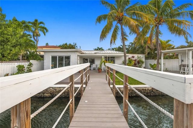 2 of 26 - 8533 Crespi Boulevard, Miami Beach, FL