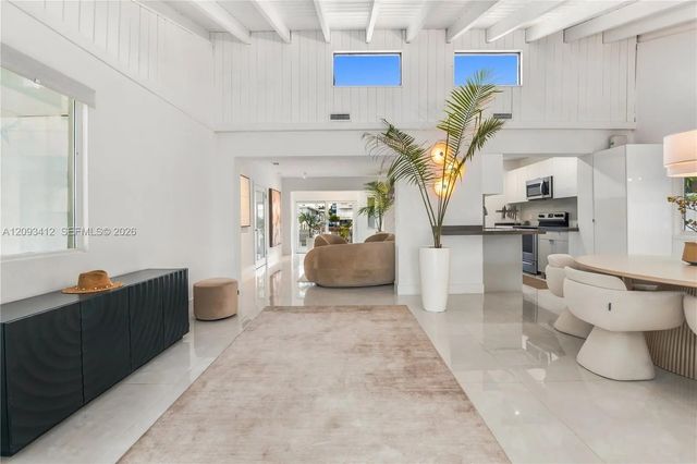 5 of 26 - 8533 Crespi Boulevard, Miami Beach, FL