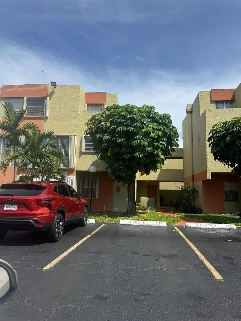9321 Sw 4th Street #215c, Miami