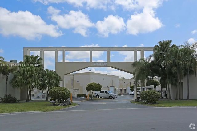 2 of 7 - 10441 Nw 28th Street #a-103, Doral, FL