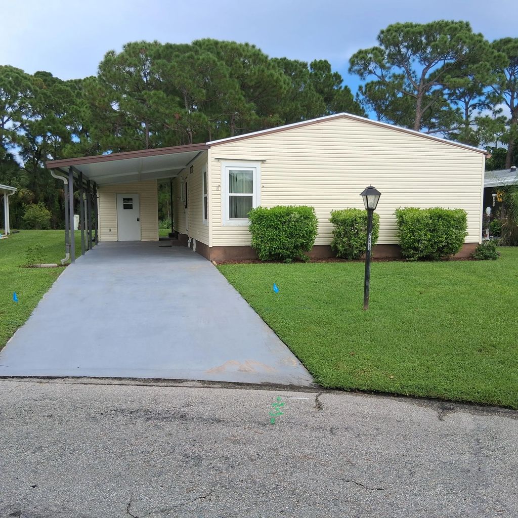 2629 Caper Court, Port St. Lucie