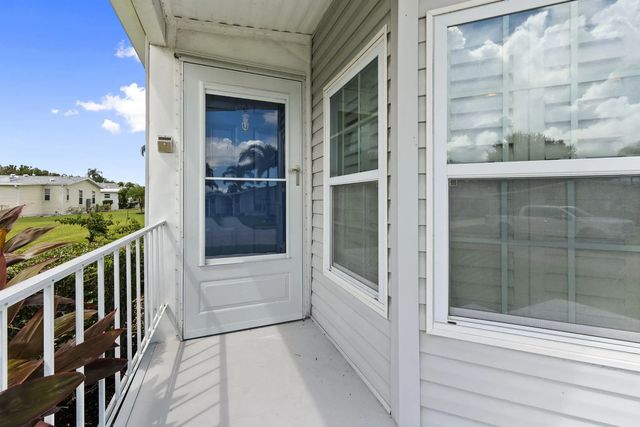 2 of 31 - 3342 Columbrina Circle, Port St. Lucie, FL