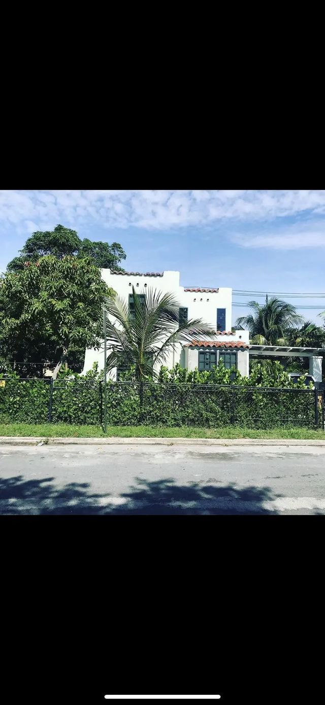 125 S B Street, Lake Worth Beach
