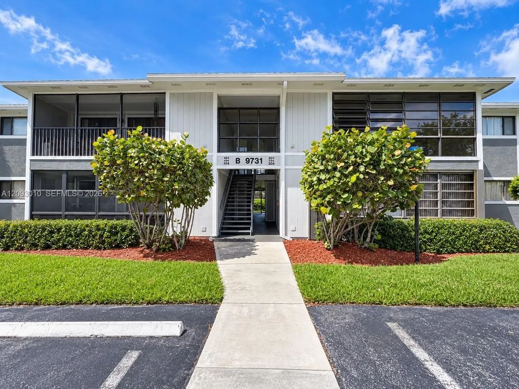 9731 Hammocks Boulevard #204b, Miami