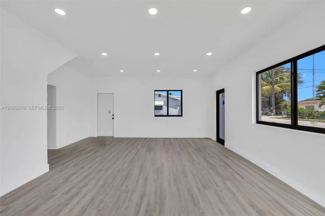 5 of 34 - 5413 Sw 23rd Street, West Park, FL