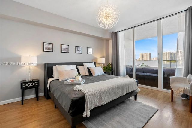 18100 N Bay Road #308, Sunny Isles Beach