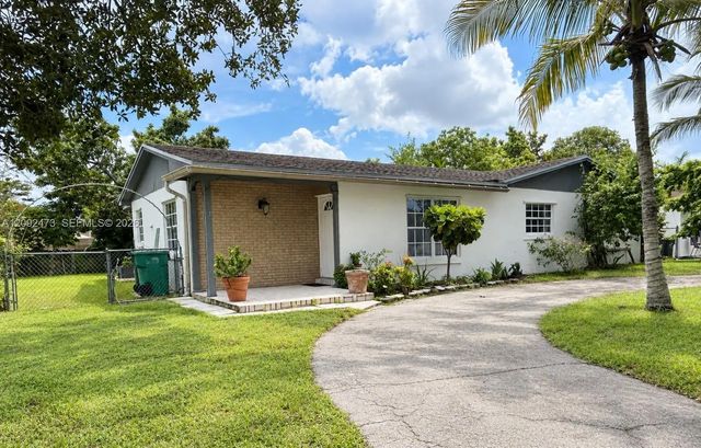 2 of 15 - 5311 Sw 132nd Avenue, Miami, FL
