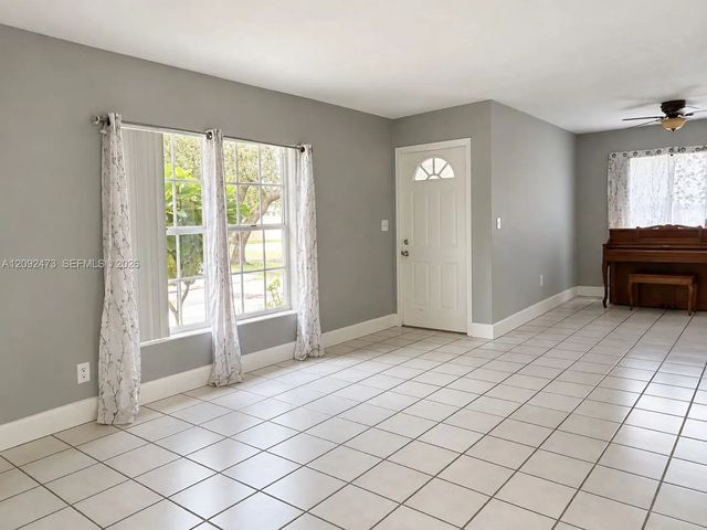3 of 15 - 5311 Sw 132nd Avenue, Miami, FL
