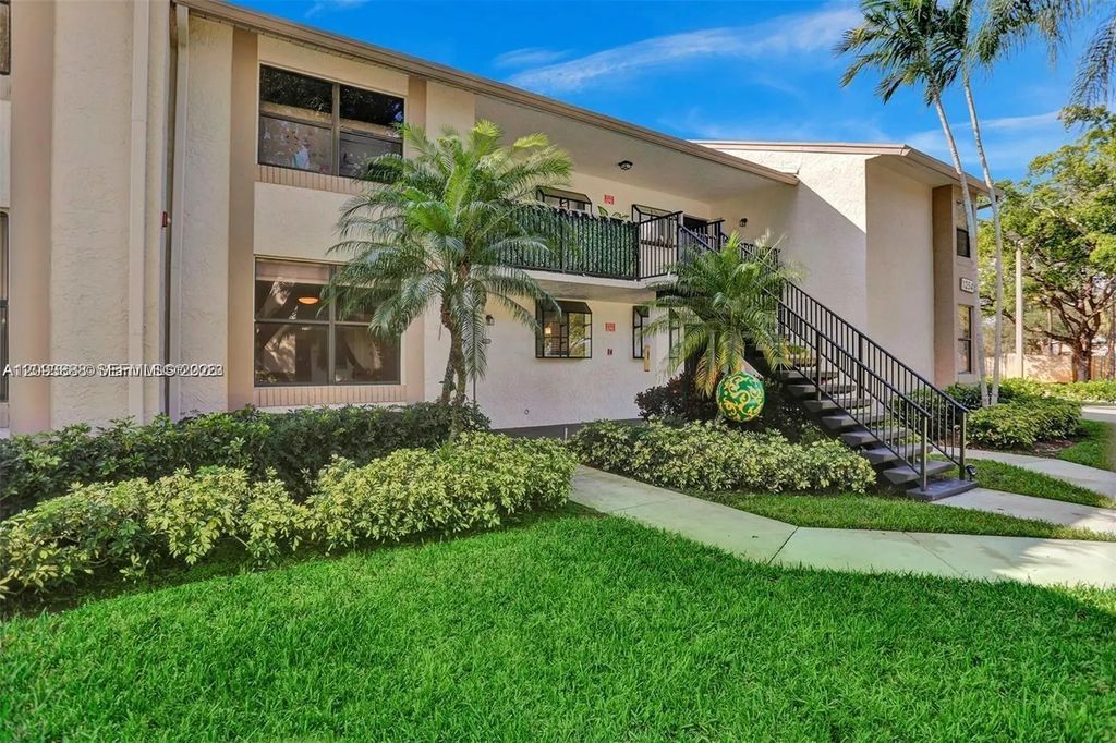 1258 S Military Trail #813, Deerfield Beach