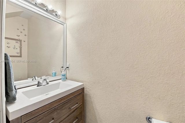 2 of 43 - 1025 Ne 207th Terrace, Miami, FL