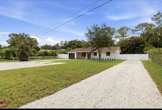 15409 Los Angeles Drive, Loxahatchee
