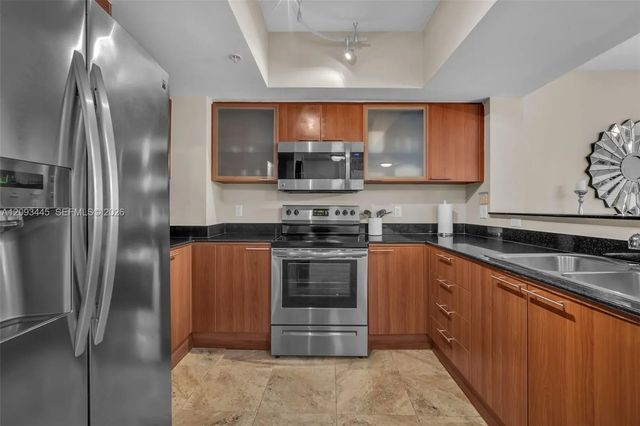 5 of 52 - 16699 Collins Avenue #3010, Sunny Isles Beach, FL
