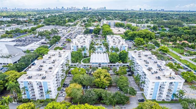 2 of 28 - 482 Nw 165th St Road #a-201, Miami, FL