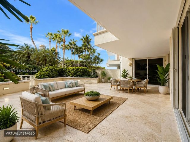799 Crandon Boulevard #202, Key Biscayne