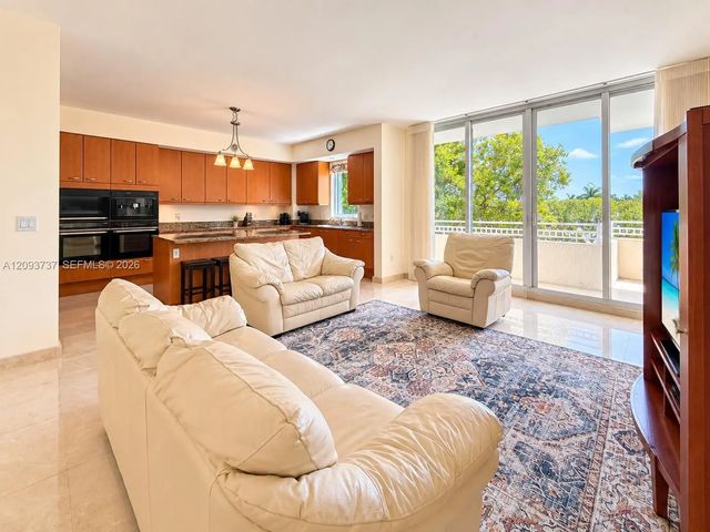5 of 86 - 799 Crandon Boulevard #202, Key Biscayne, FL