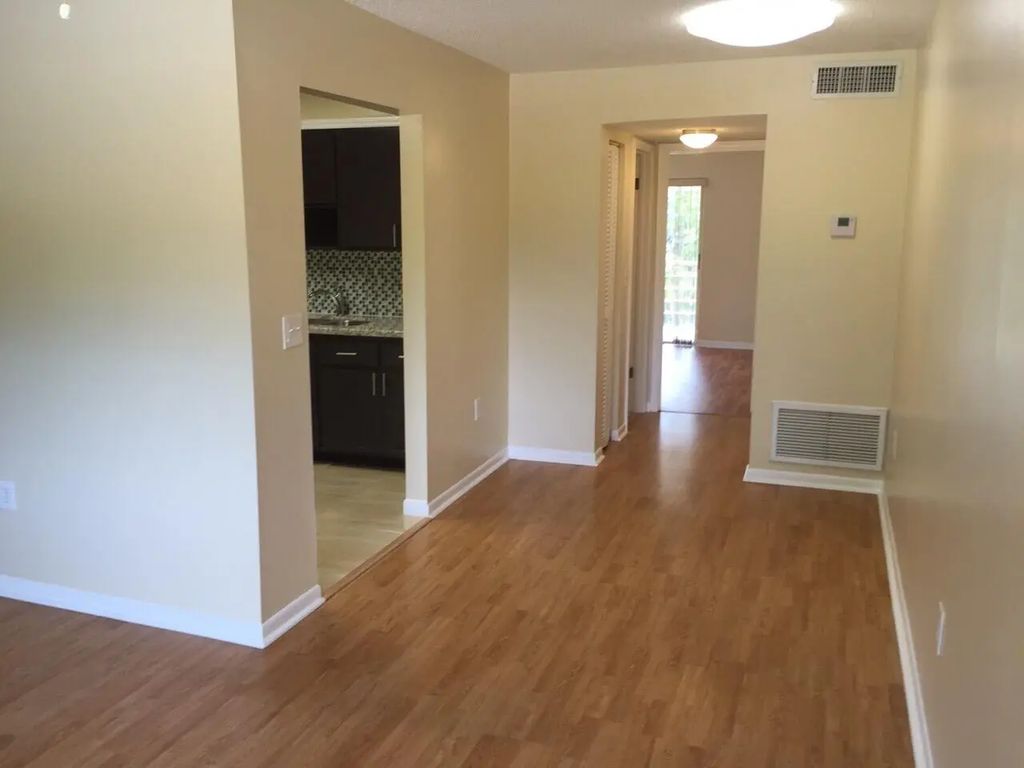 2878 Donnelly Drive #207, Lake Worth