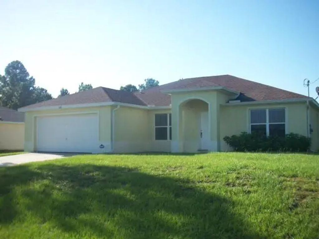 1130 Cove Street E, Lehigh Acres