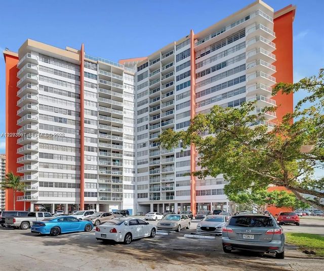 1351 Ne Miami Gardens Drive #ph11e, Miami