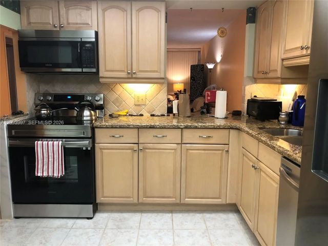 2 of 24 - 1351 Ne Miami Gardens Drive #ph11e, Miami, FL