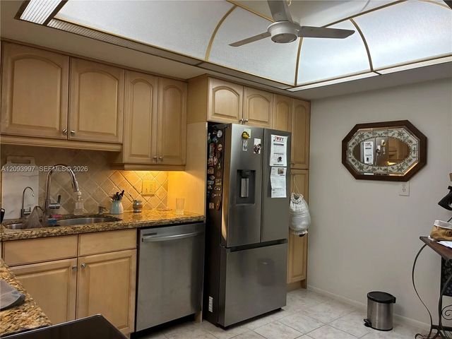3 of 24 - 1351 Ne Miami Gardens Drive #ph11e, Miami, FL