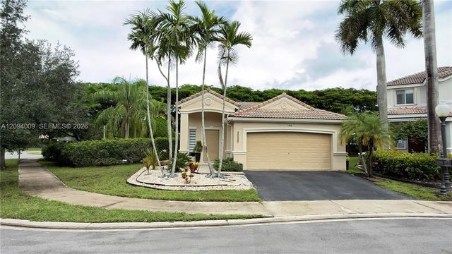 1596 Canary Island Drive, Weston