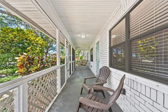 4 of 42 - 2044 Ne 24th Street, Jensen Beach, FL